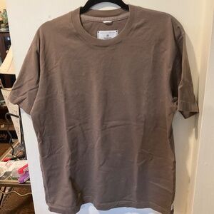 EUC Reigning Champ T-shirt Brown Large